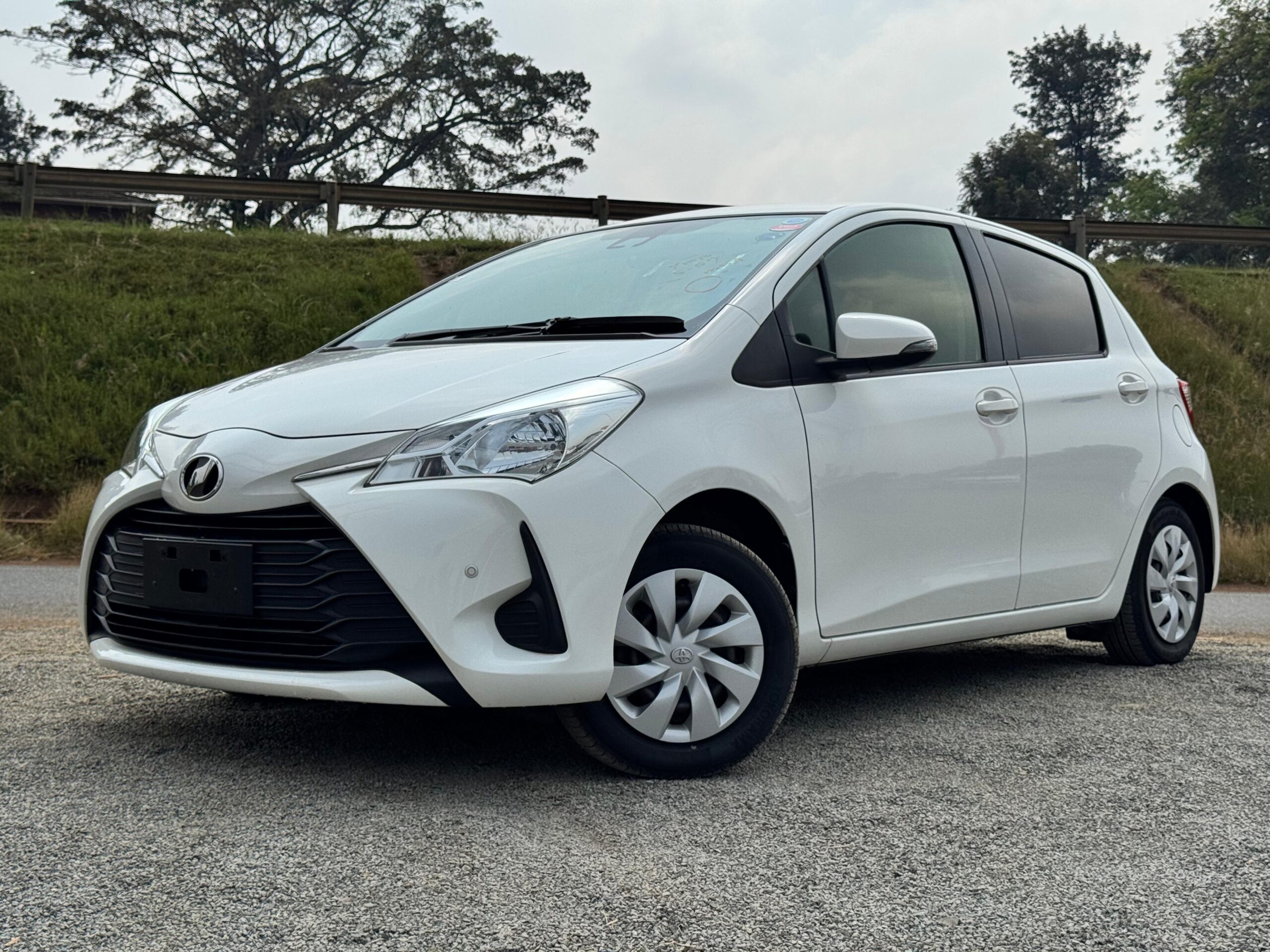 2018 – Toyota Vitz – White