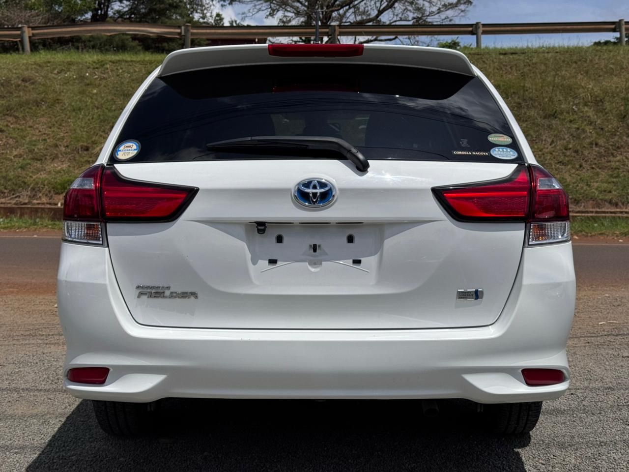 2019 – Toyota Fielder Hybrid – White
