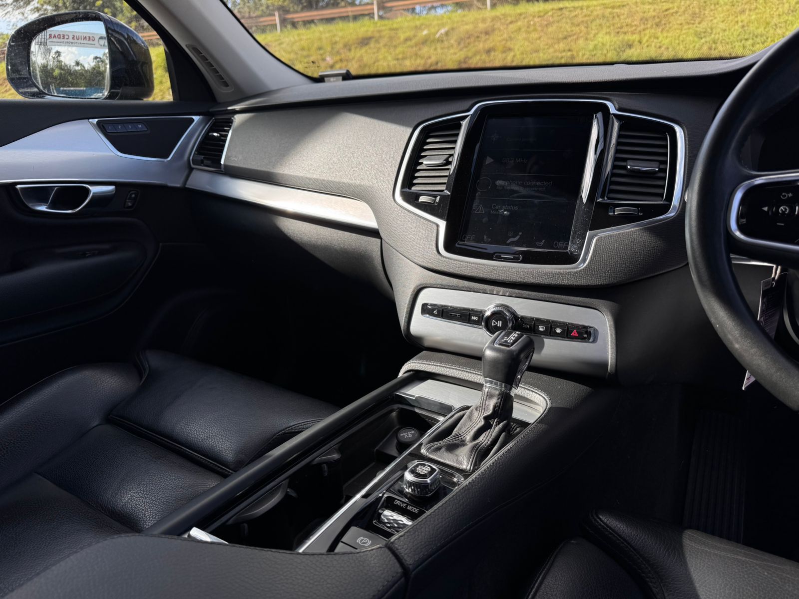 2018 – Volvo XC90 – Black