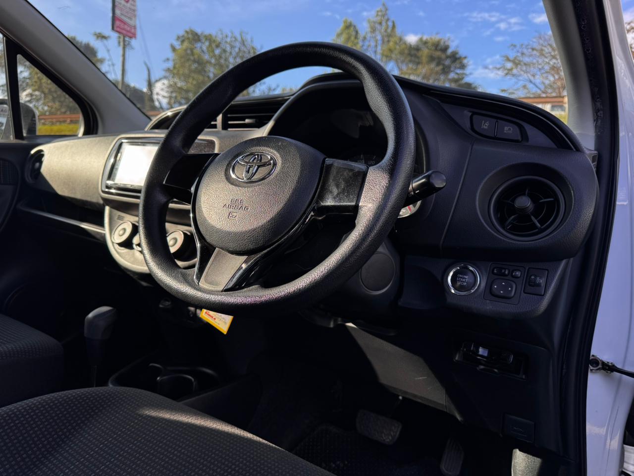 2018 – Toyota Vitz – White