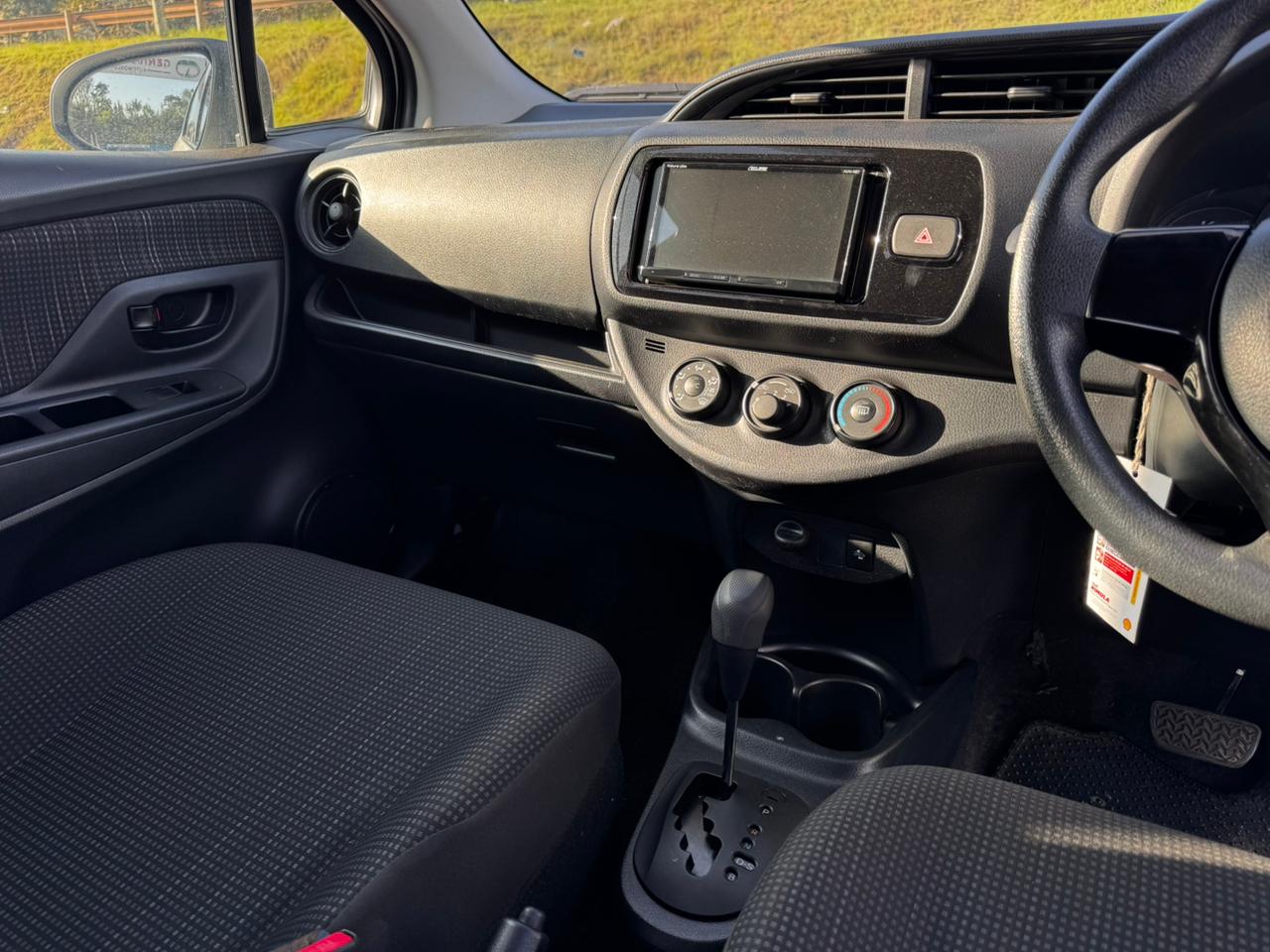 2018 – Toyota Vitz – White