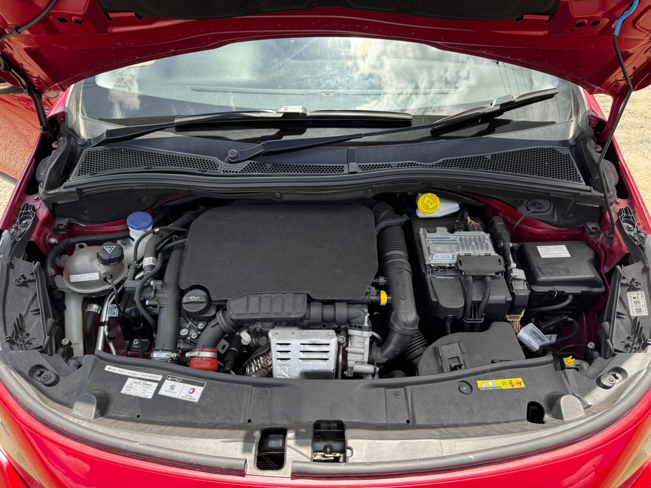 2019 – Peugeot GTline – Red