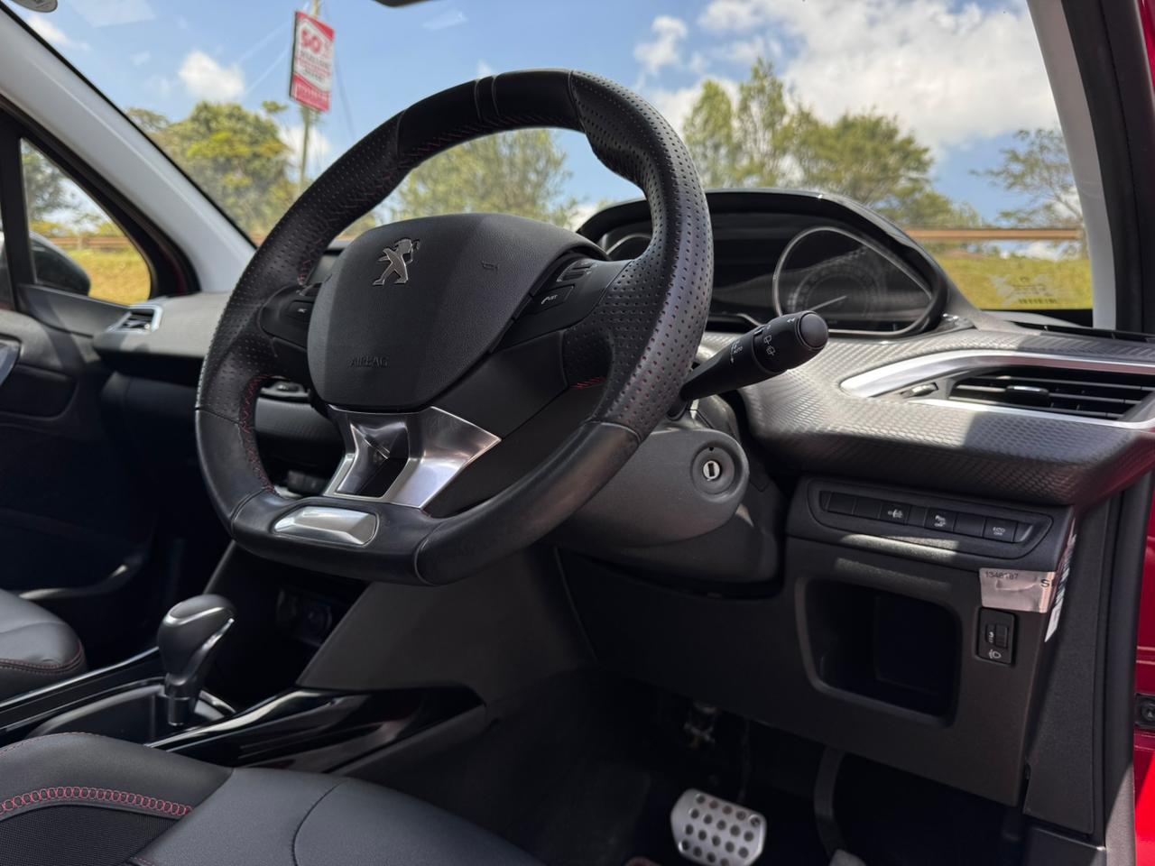 2019 – Peugeot GTline – Red