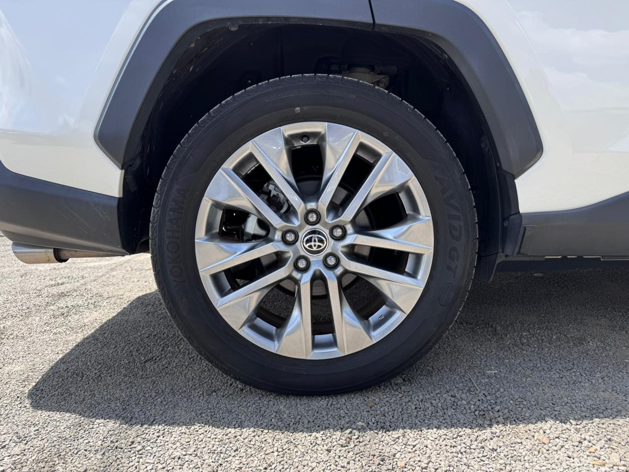 2020 – Toyota RAV4 – White