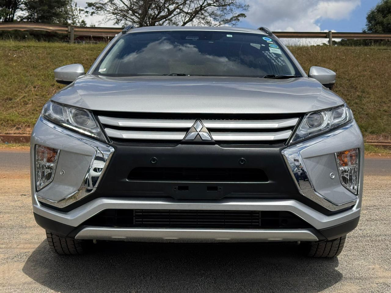 2018 – Mitsubishi Eclipse Cross – Silver