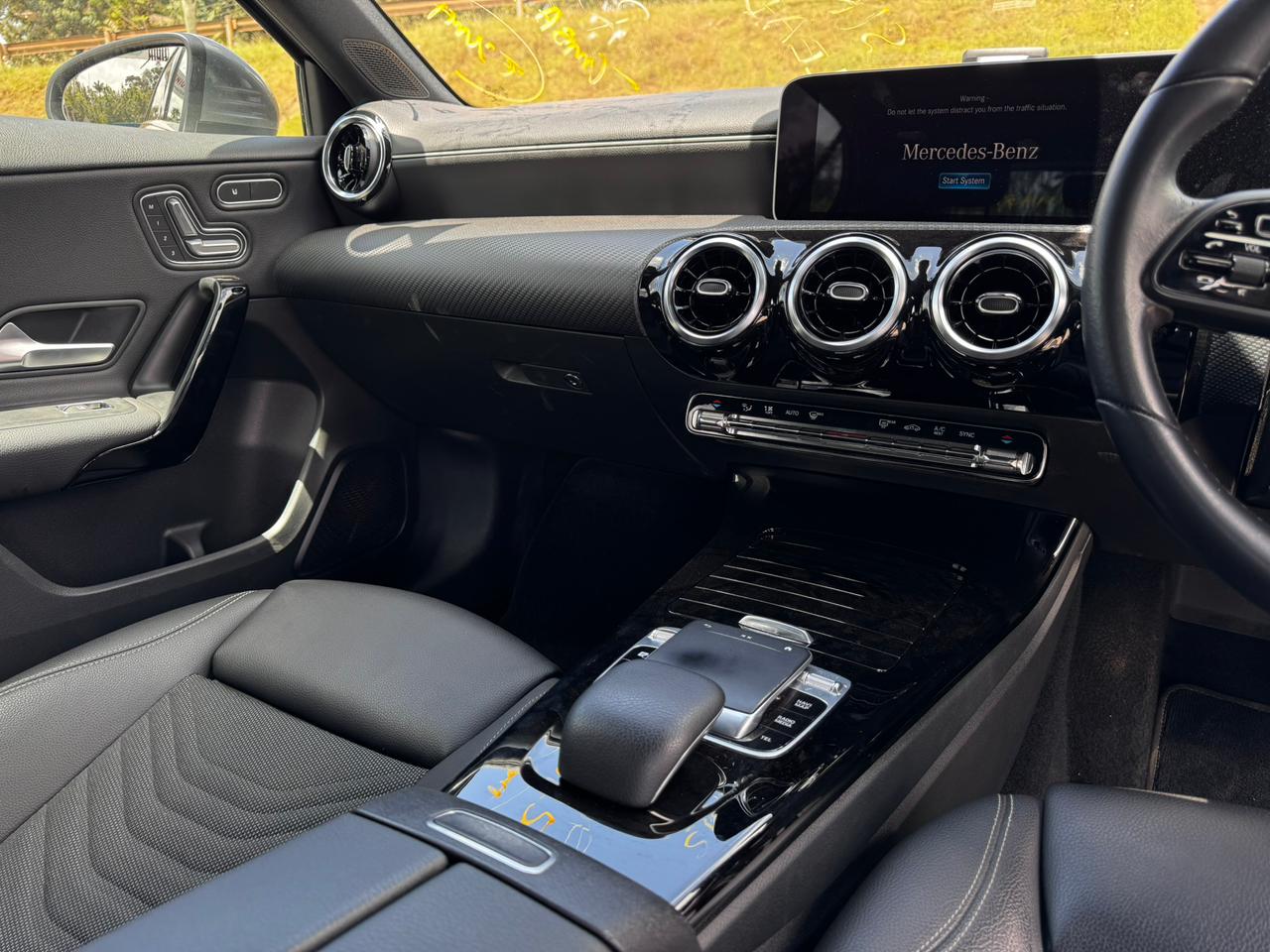 2018 – Mercedes A180 – Grey