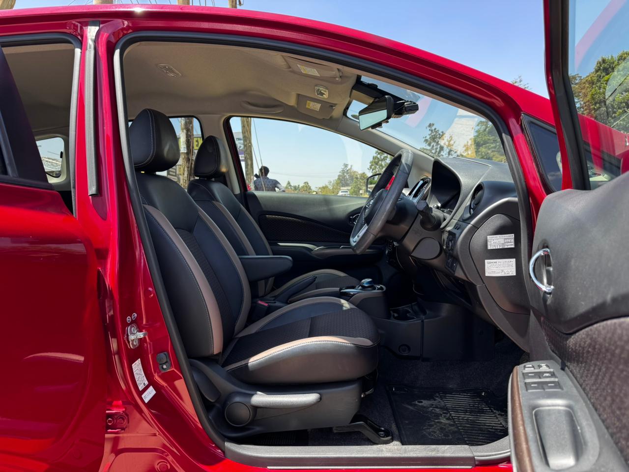 2018 – Nissan Note Medalist e-Power – Red