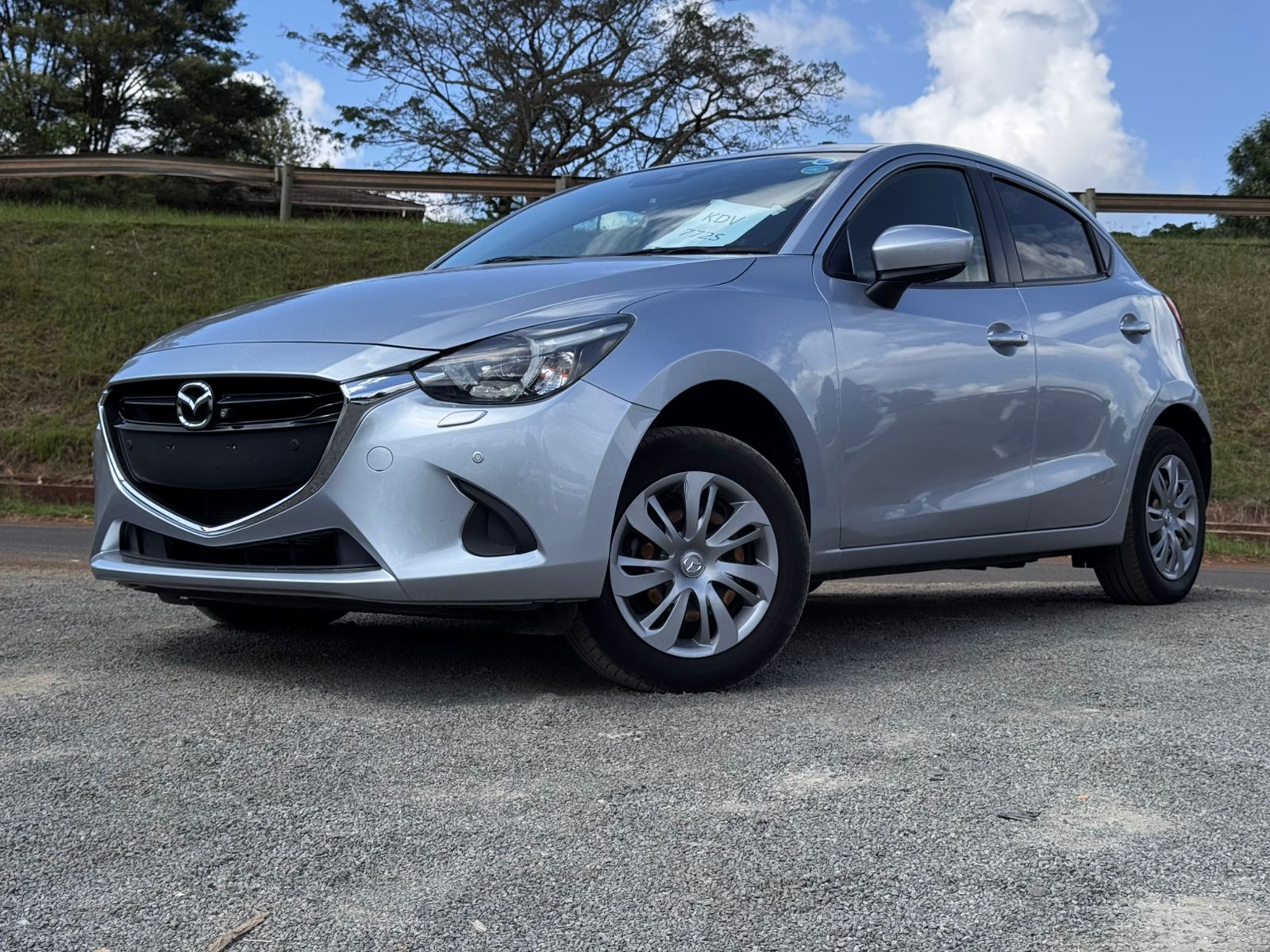 2019 – Mazda Demio – Silver