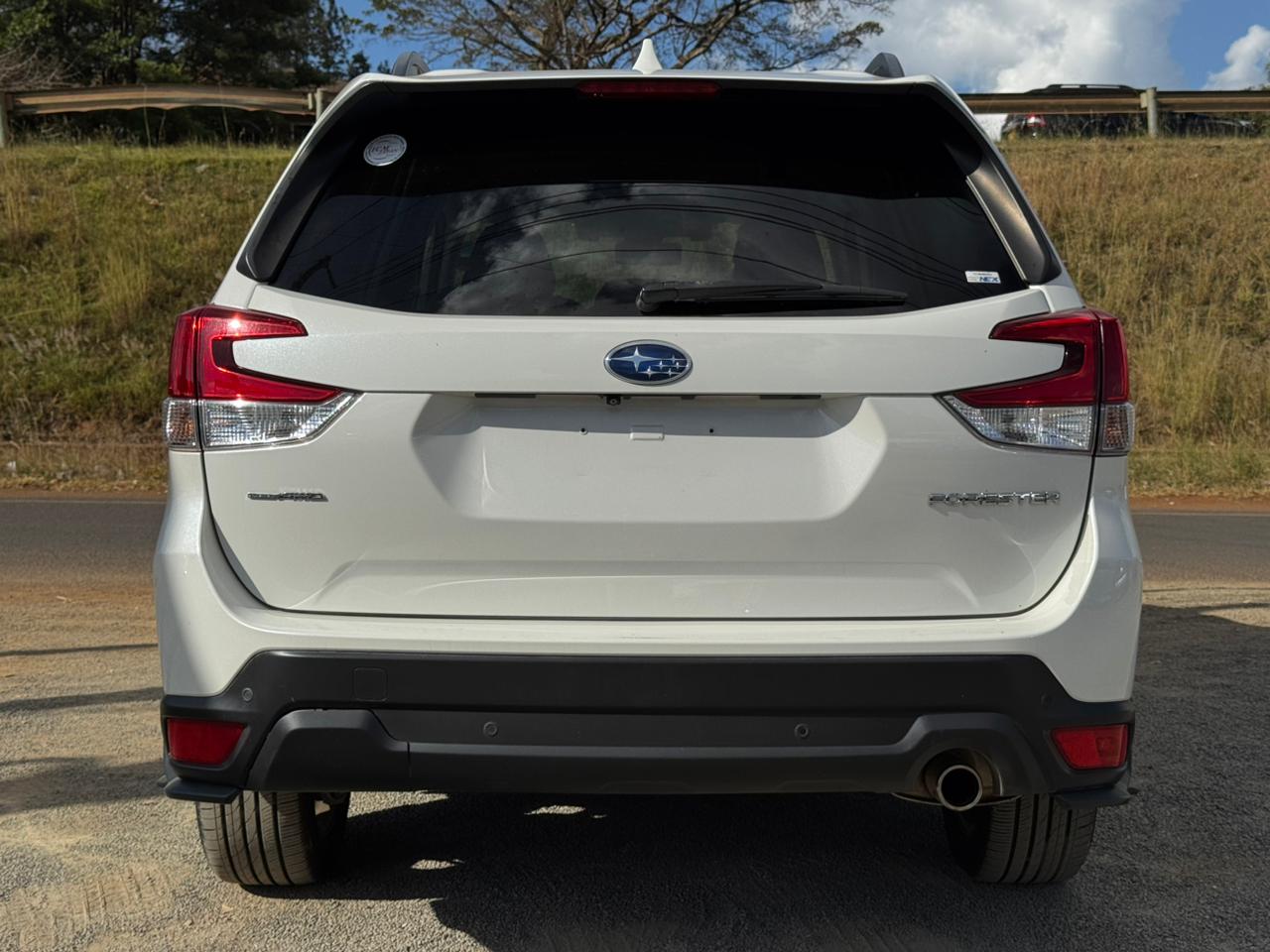 2018 – Subaru Forester – White
