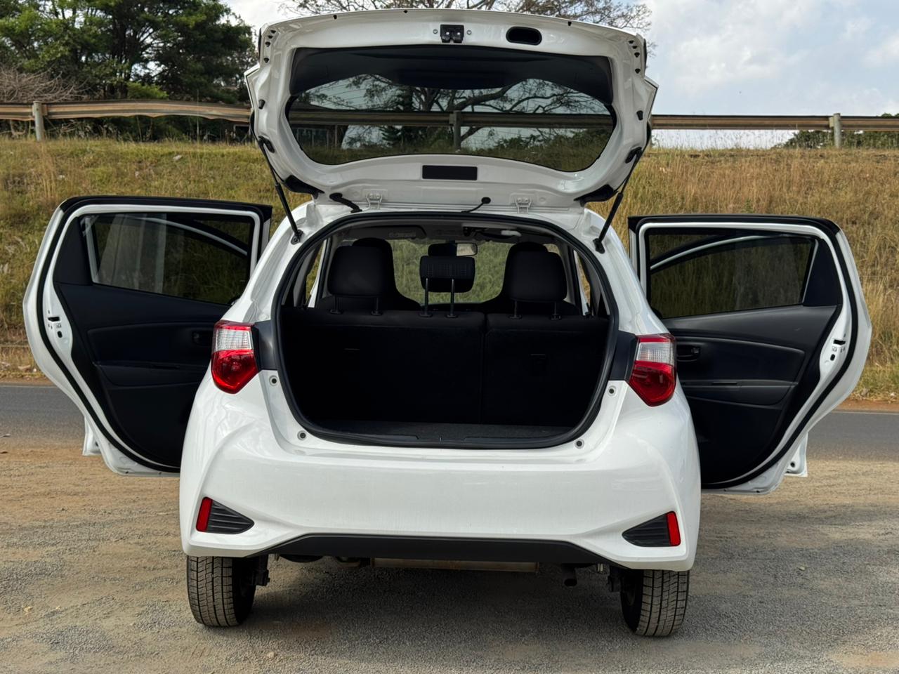 2018 – Toyota Vitz – White