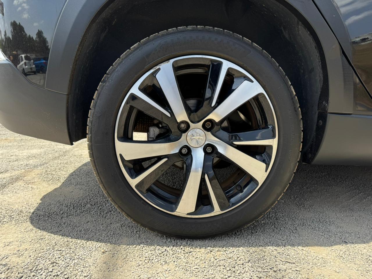 2018 – Peugeot 2008 GTLINE – Black