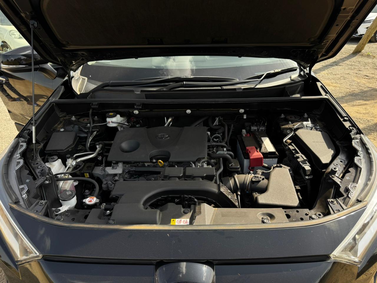 2020 – Toyota RAV4 (Hybrid) – Black