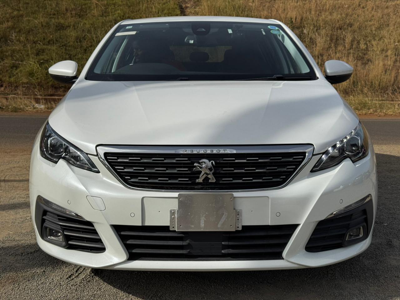 2018 – Peugeot 308 – White