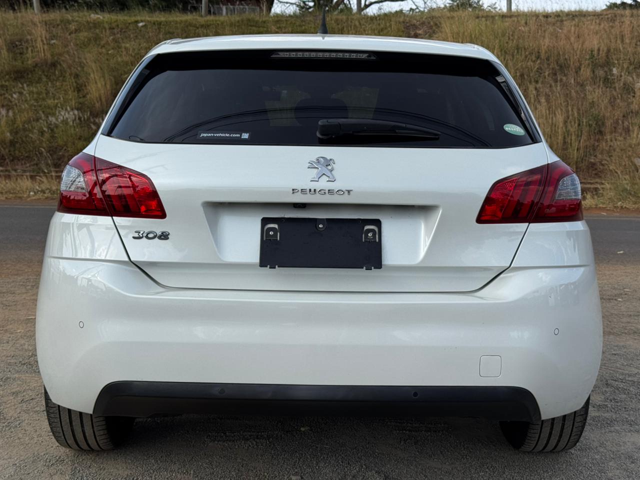 2018 – Peugeot 308 – White