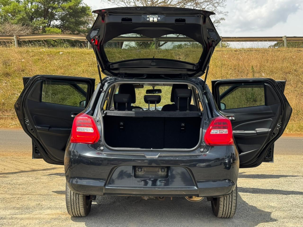 2018 – Suzuki Swift – Black