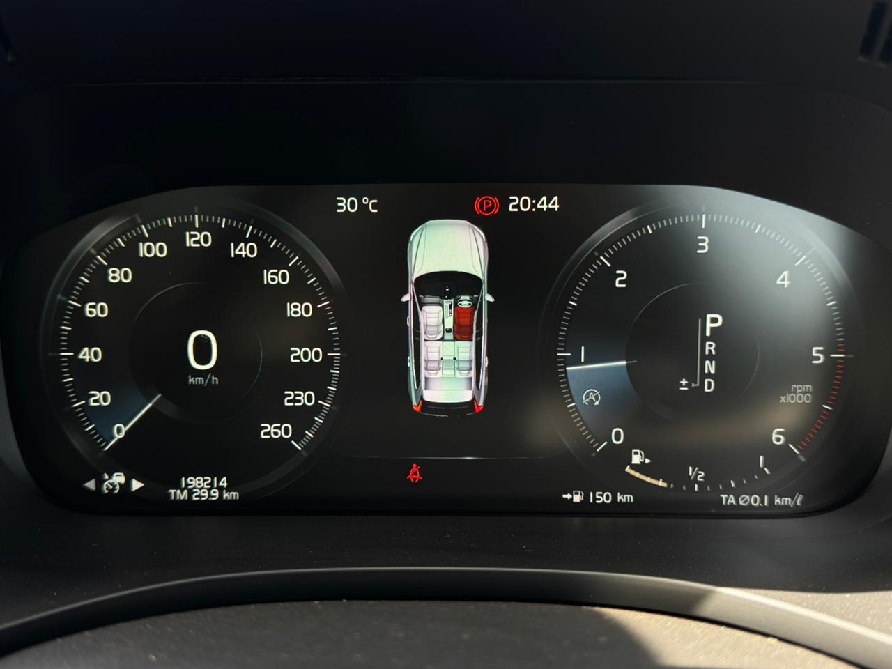 2018 – Volvo XC60 D4 Inscription – White