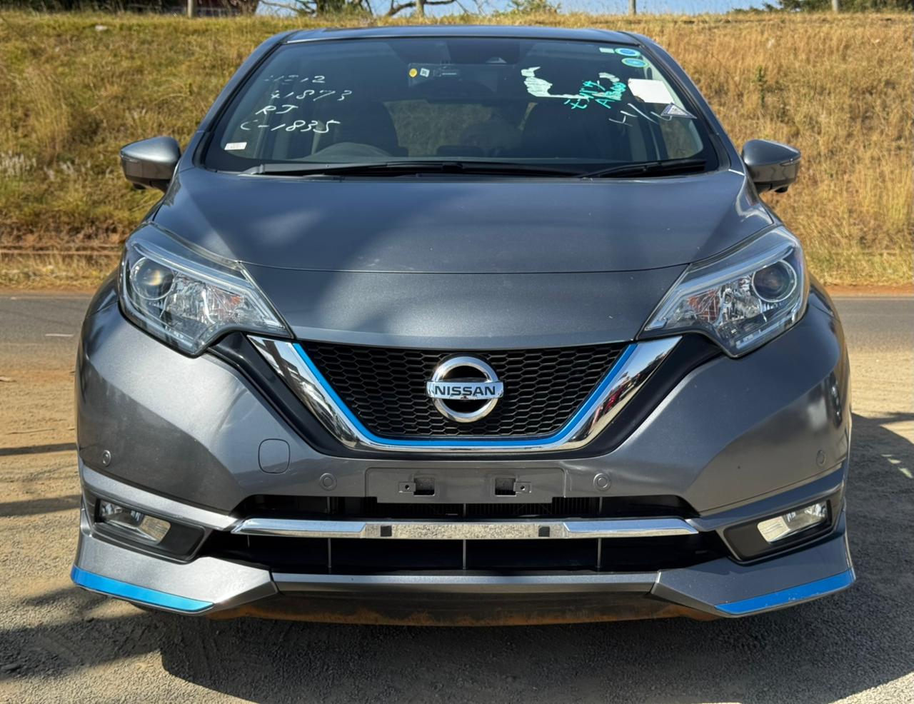 2018 – Nissan Note Medalist epower – Grey