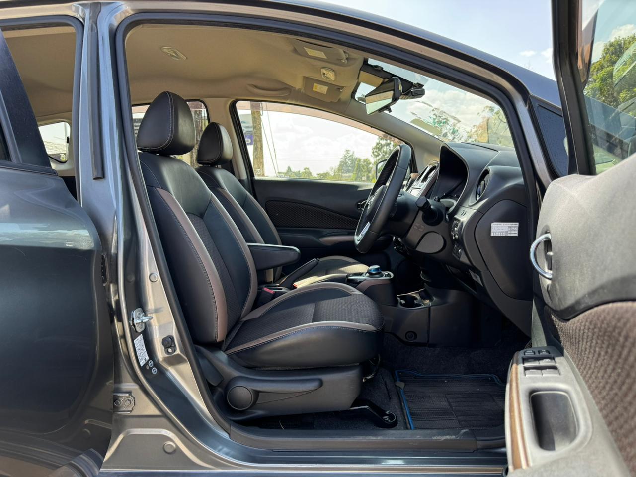 2018 – Nissan Note Medalist epower – Grey