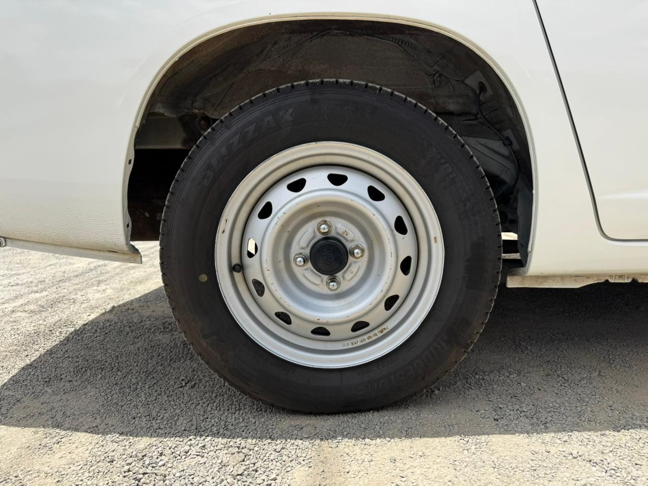 2019 – Toyota Probox 4WD – White