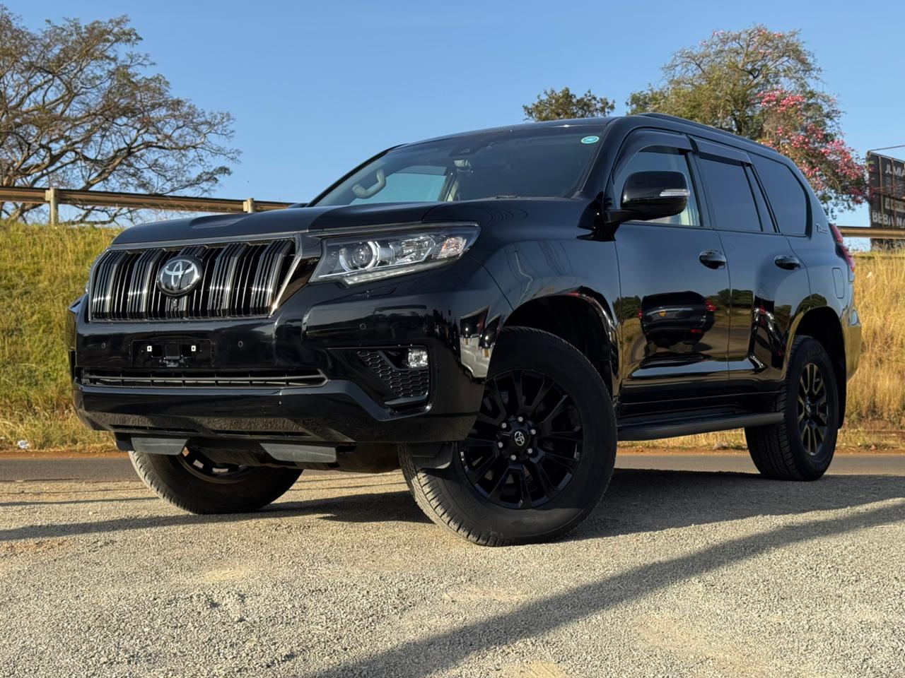 2022 – Toyota LandCruiser Prado 70th Anniversary – Black
