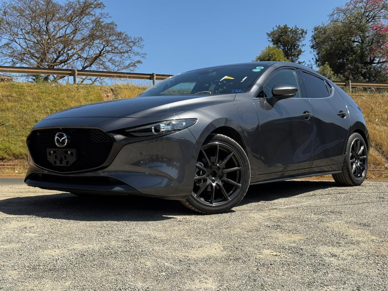 2019 – Mazda 3 – Grey