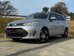 2018 – Toyota Fielder Hybrid – Silver