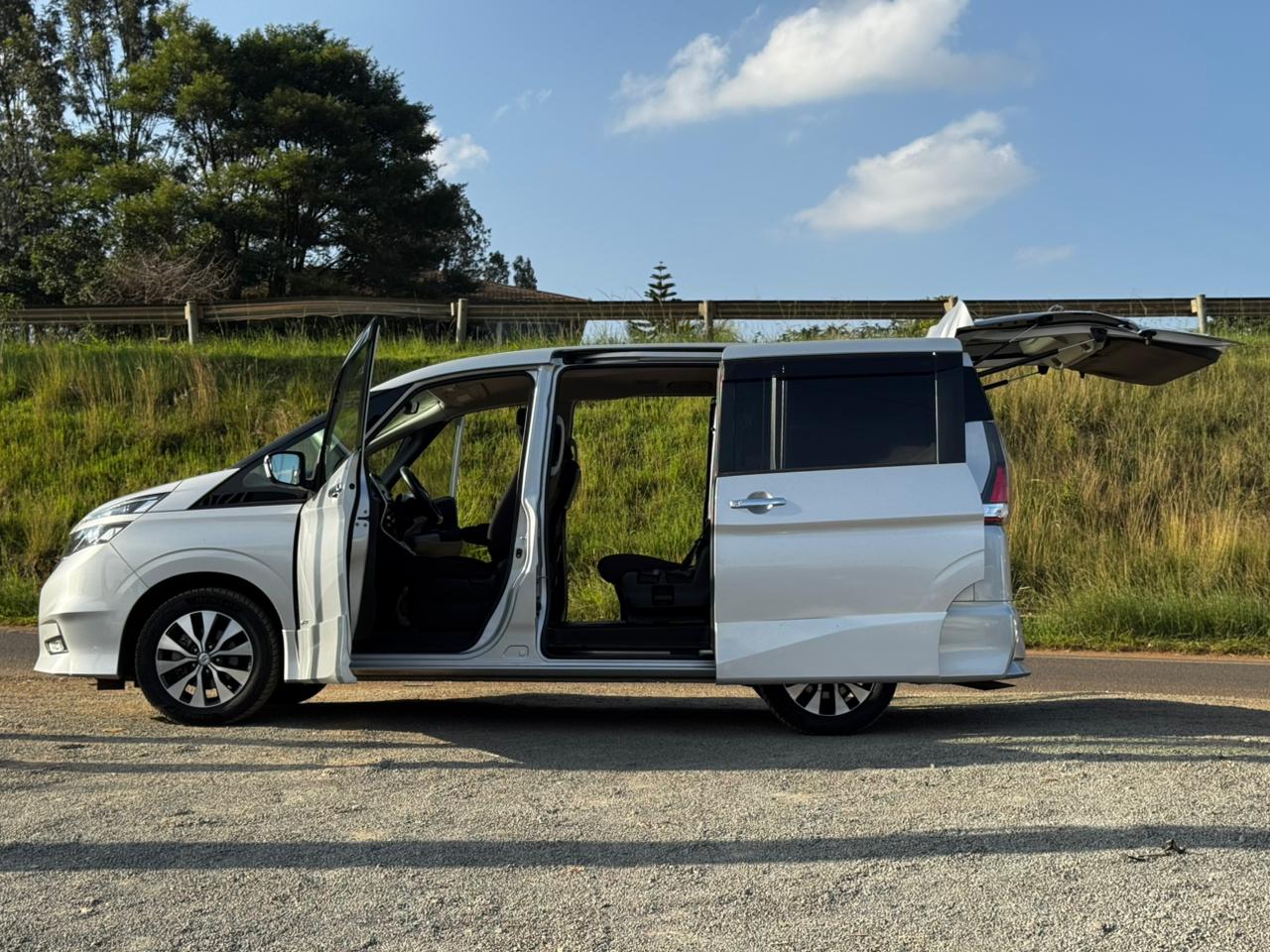 2019-Nissan Serena HighwayStar (Hybrid)- Silver
