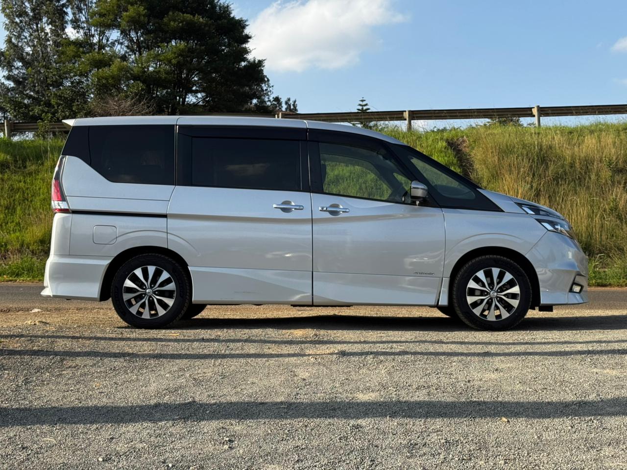 2019-Nissan Serena HighwayStar (Hybrid)- Silver
