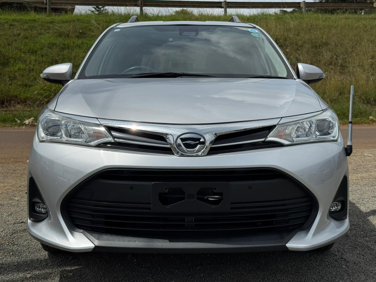 2019- Toyota Fielder Hybrid- Silver
