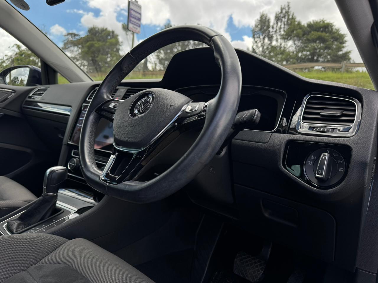 2018- Volkswagen Golf TSI – Bue