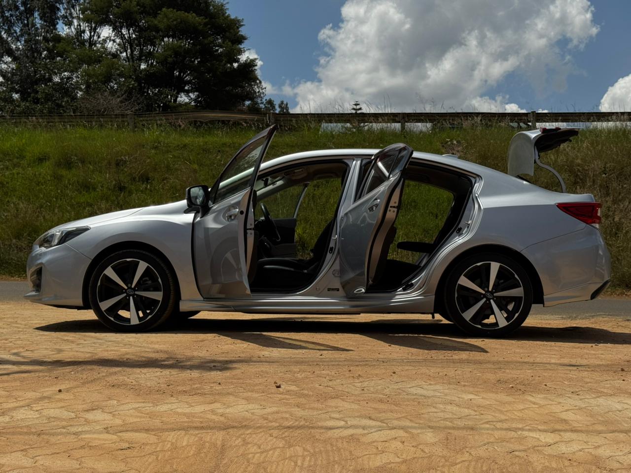 2018-Subaru G4 -Silver
