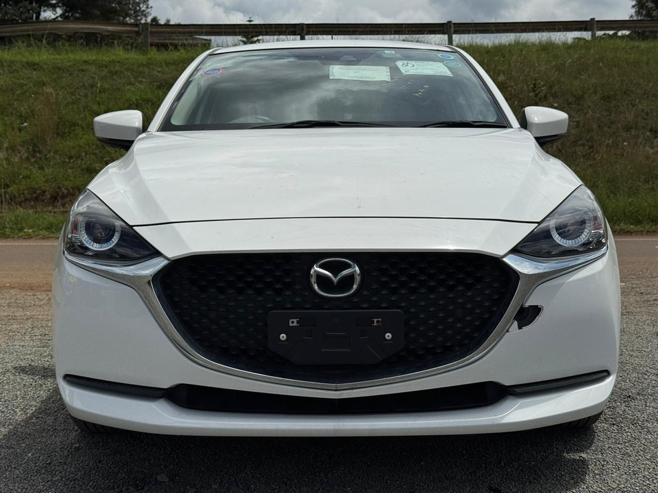 2019 -Mazda 2 SkyActive G -White