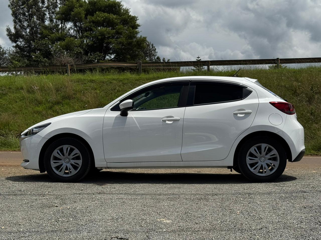 2019 -Mazda 2 SkyActive G -White