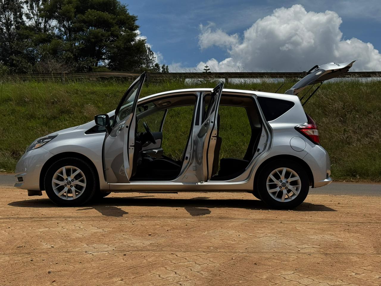 2019 -Nissan Note – Silver
