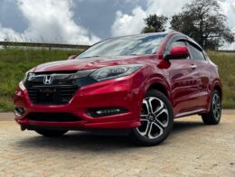 2018 -Honda Vezel (Hybrid) – Red
