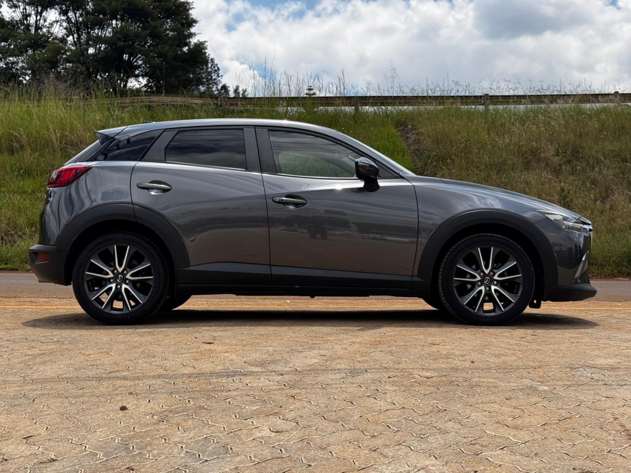 2019 -Mazda CX-3 – Gray