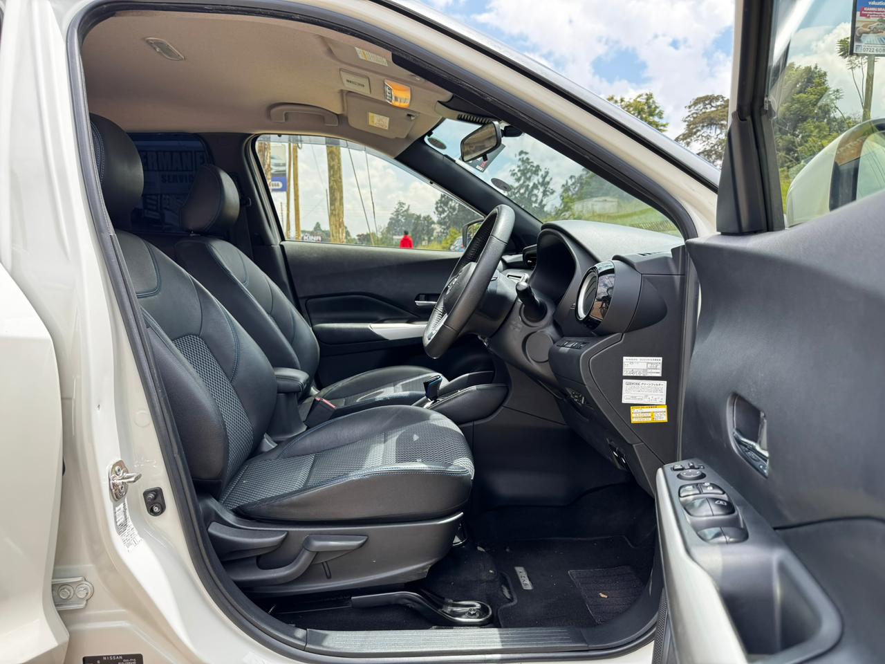 2020 – Nissan Kicks epower – White