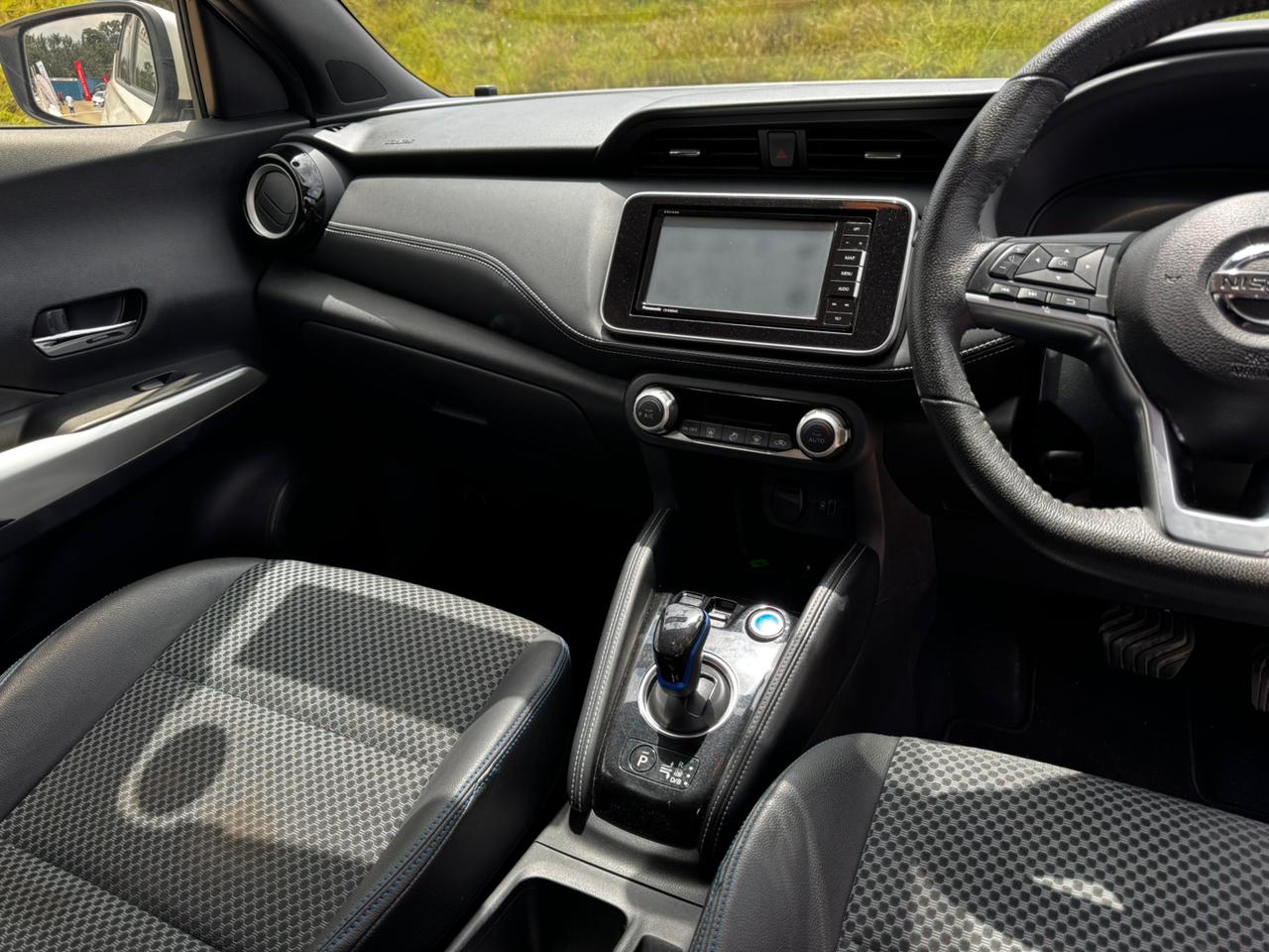 2020 – Nissan Kicks epower – White