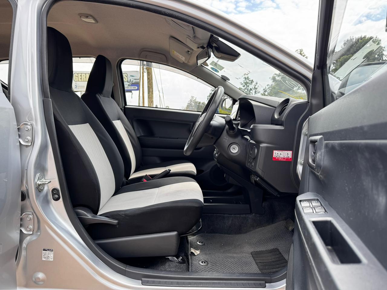 2020 – Daihatsu Mira -Silver
