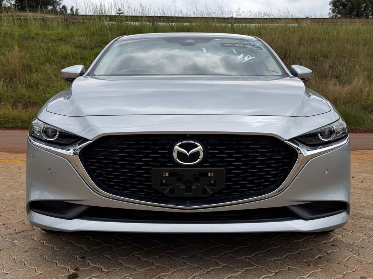 2020 -Mazda3 (SkyActiveG) – Silver