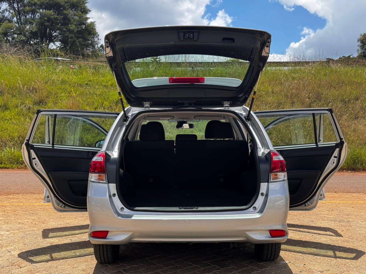 2019 -Toyota Fielder (Hybrid) – Silver