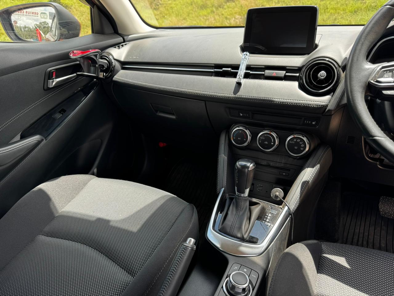 2019 – Mazda Demio Skyactive D – Red