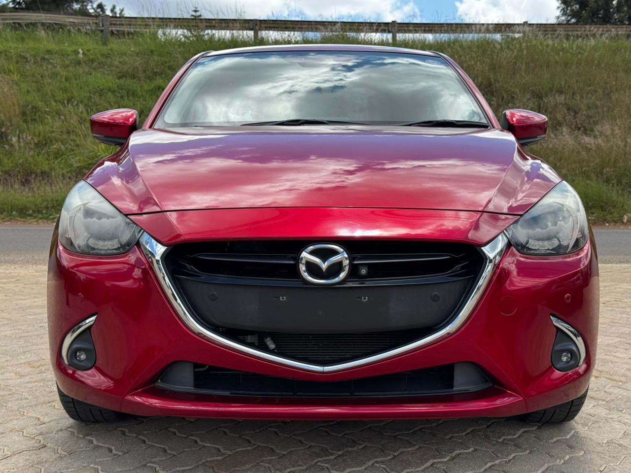 2019 – Mazda Demio Skyactive D – Red