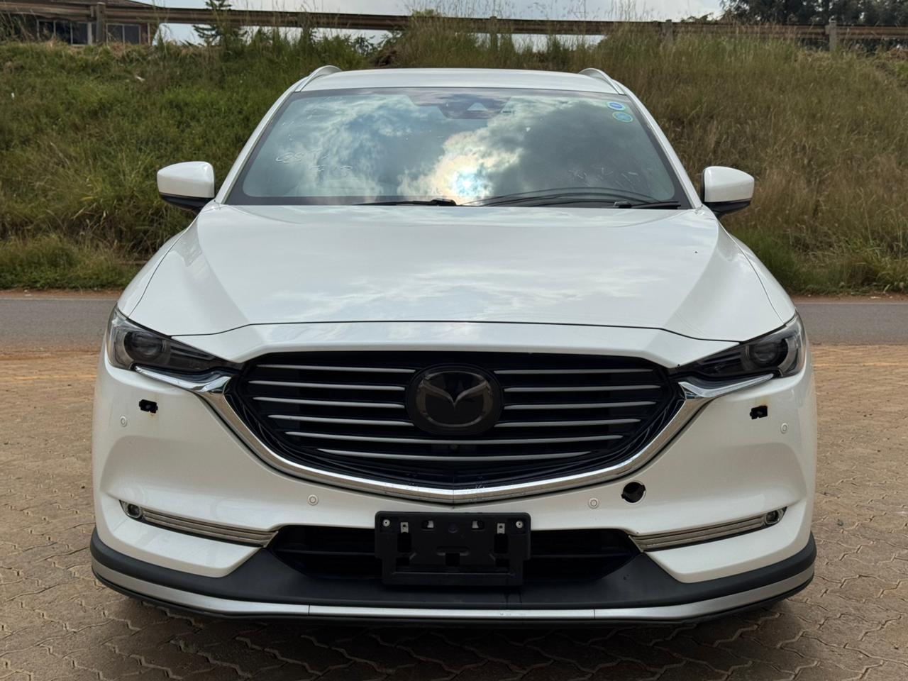 2018 – Mazda CX-8 – White