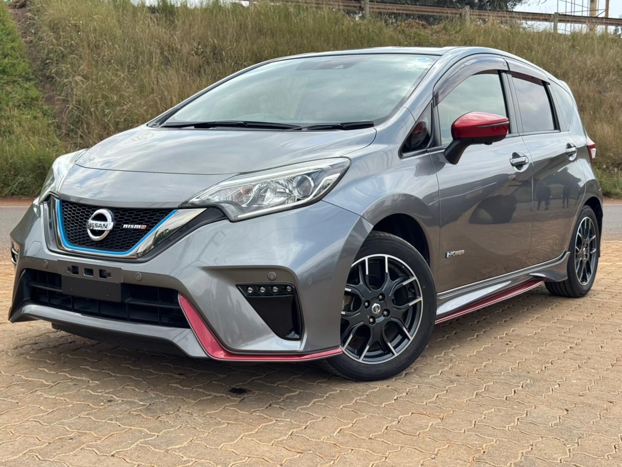 2019 – Nissan Note E-Power – Silver