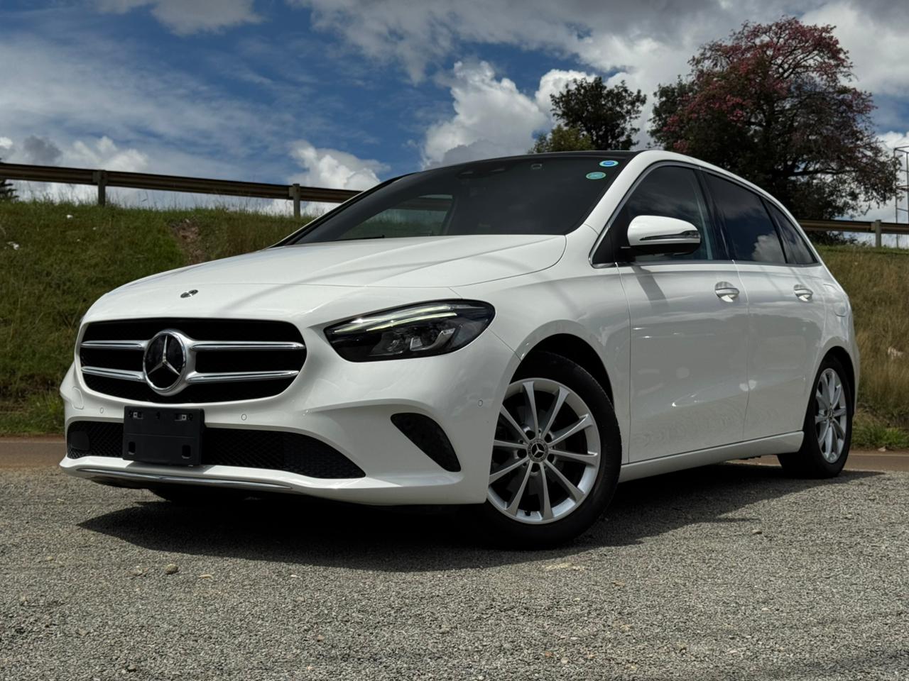 2019- Mercedes Benz B180 – Pearl White