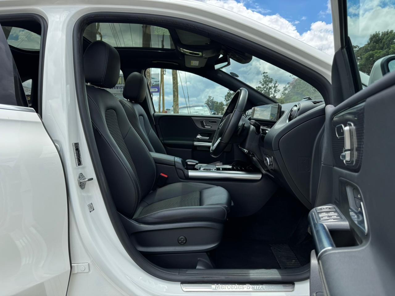 2019- Mercedes Benz B180 – Pearl White