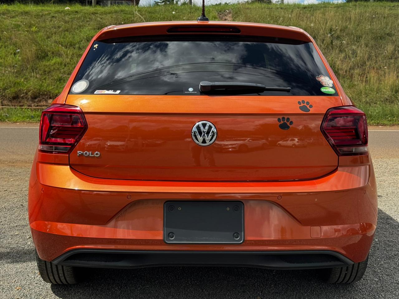 2019- Volkswagen Polo -Orange