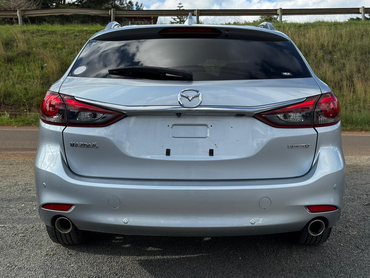 2020- Mazda 6 SkyactivD-Silver
