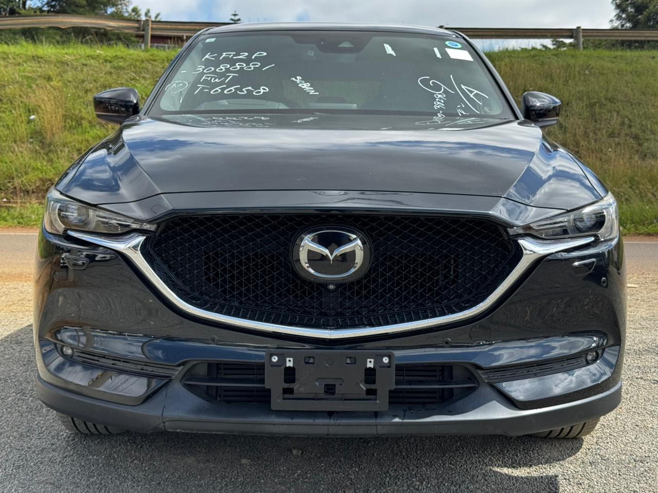 2018 – Mazda CX-5 SkyactivD- Black